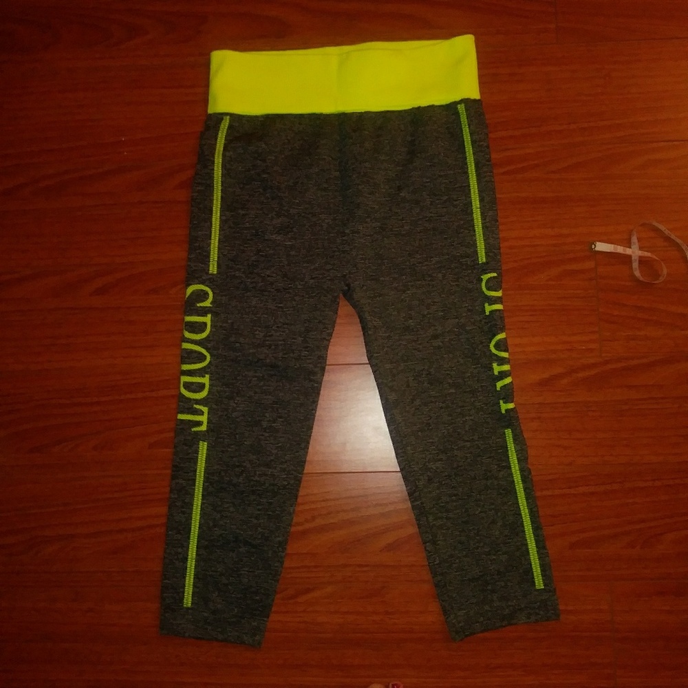 Gray Cropped Leggings